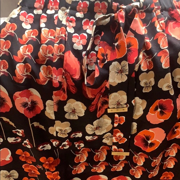 Made in Italy Gucci 100% silk skirt - Picture 2 of 7